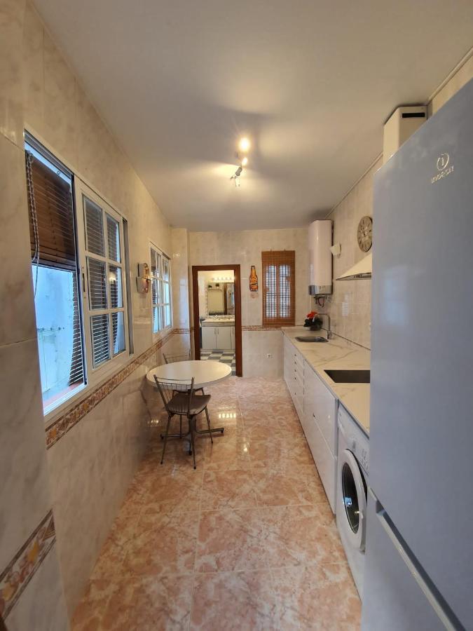 Apartamento Ollerias มาลากา ภายนอก รูปภาพ