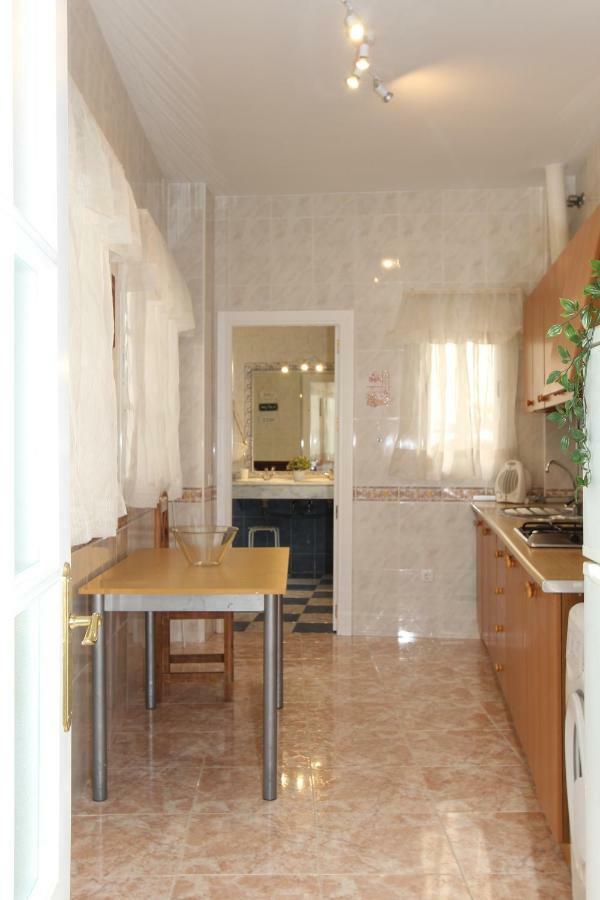 Apartamento Ollerias มาลากา ภายนอก รูปภาพ