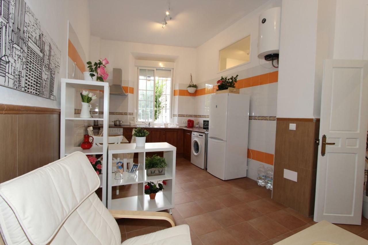 Apartamento Ollerias มาลากา ภายนอก รูปภาพ