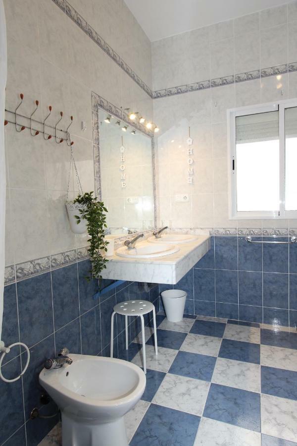 Apartamento Ollerias มาลากา ภายนอก รูปภาพ