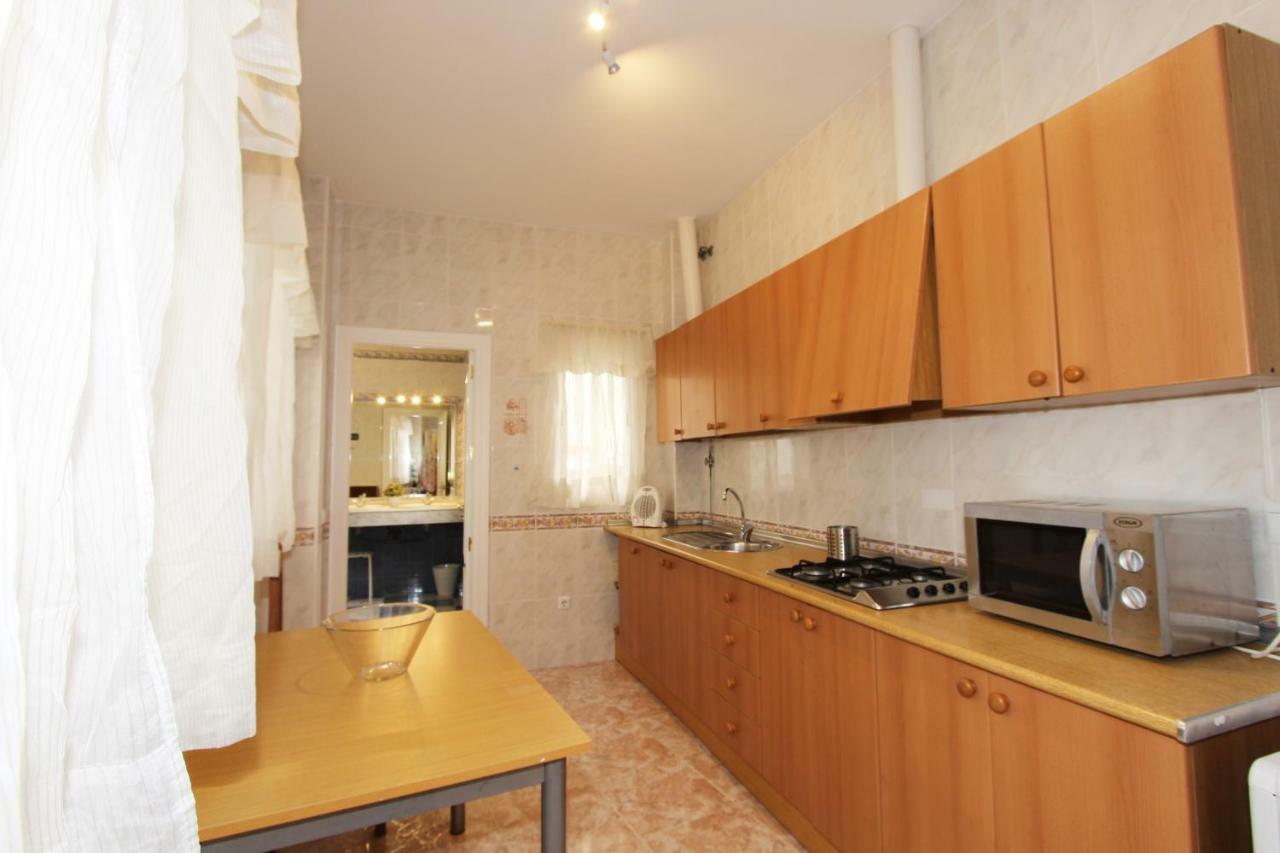 Apartamento Ollerias มาลากา ภายนอก รูปภาพ